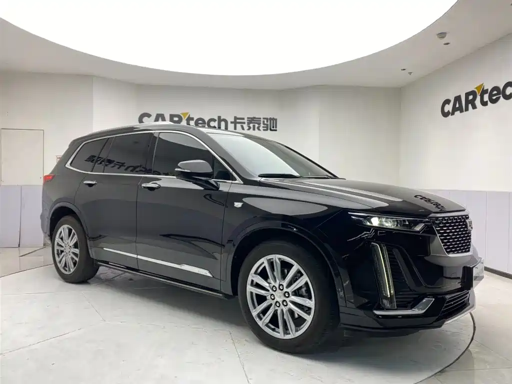 Cadillac XT6 2022 2.0T six-seat two-wheel drive luxury model купить на сайте DeffCars