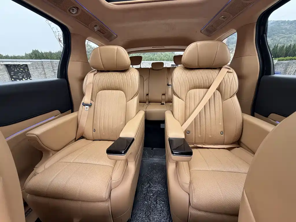 Lantu Dreamer 2025 PHEV four-wheel drive flagship Kunpeng version купить на сайте DeffCars