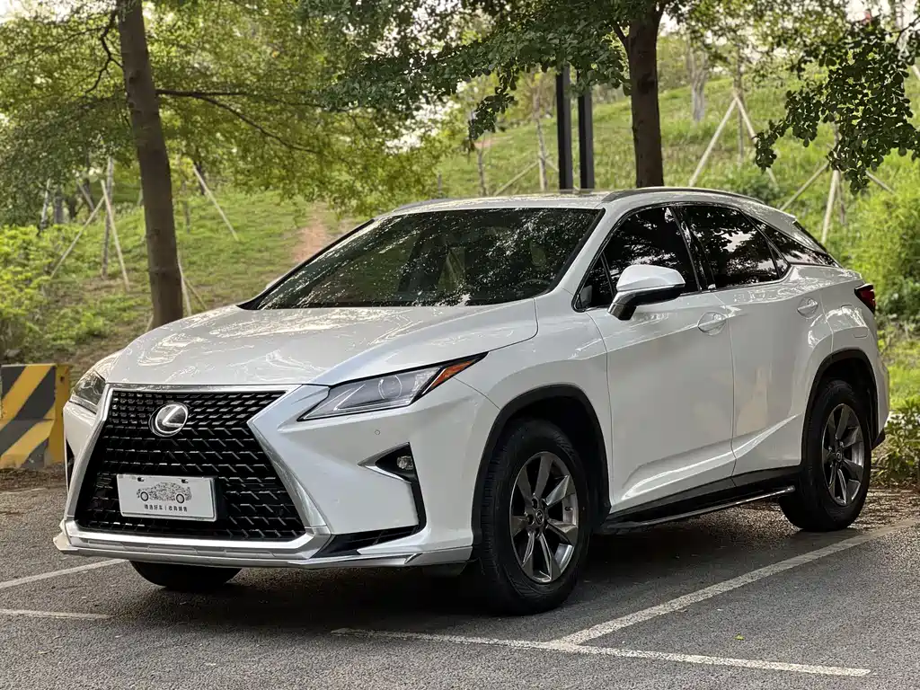 Lexus RX 2016 300 2WD Elite Edition National V купить на сайте DeffCars