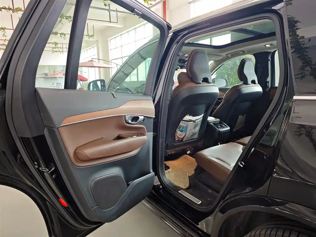 Volvo XC90 2019 T6 Zhiyi Edition 7 seats National V купить на сайте DeffCars