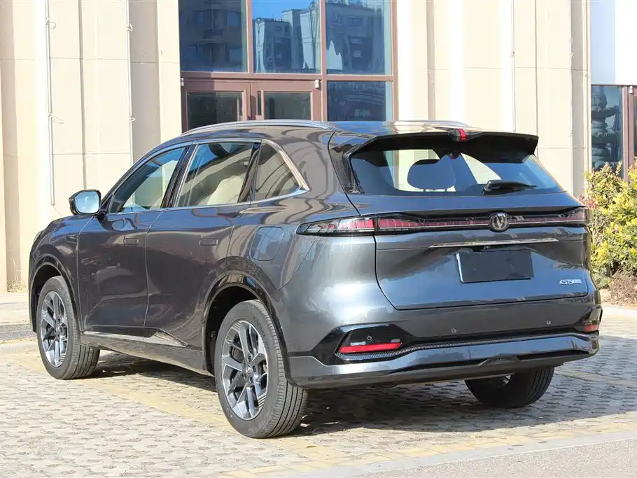 Changan CS75PLUS 2025 fourth generation 1.5T new Blue Whale smart exclusive model купить на сайте DeffCars