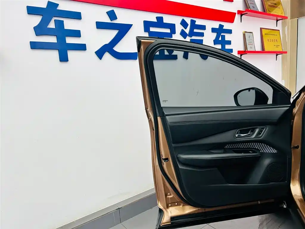 ARIYA 2022 two-wheel drive long range top version купить на сайте DeffCars