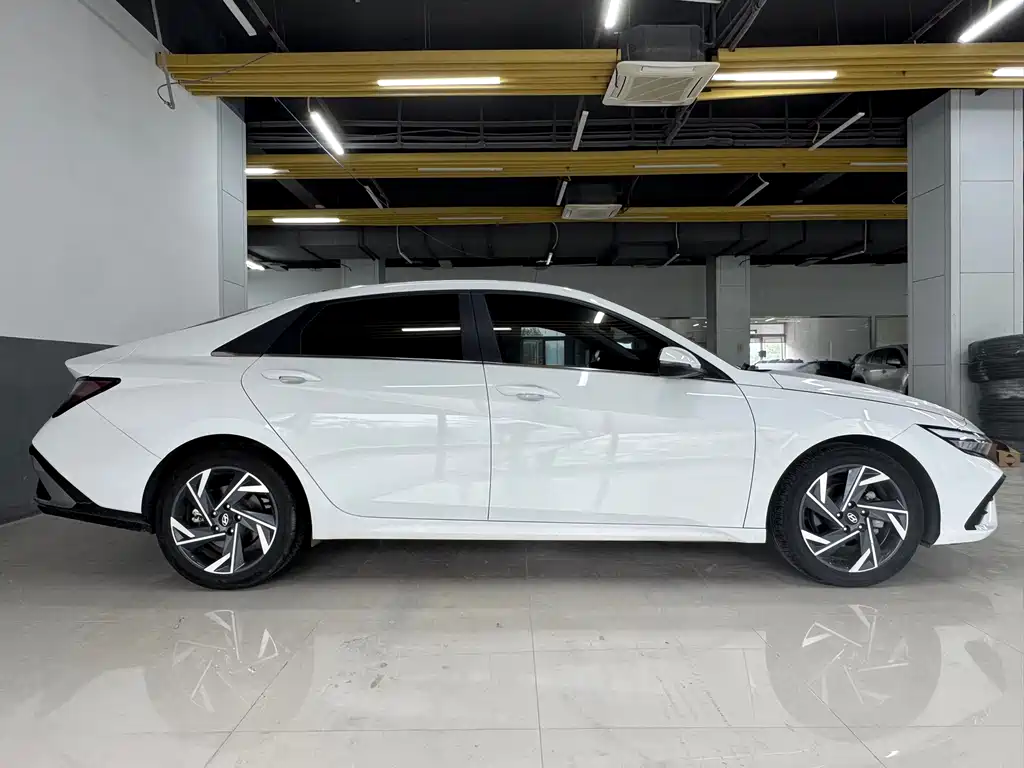 Elantra 2023 1.5L CVT GLX Elite Edition купить на сайте DeffCars