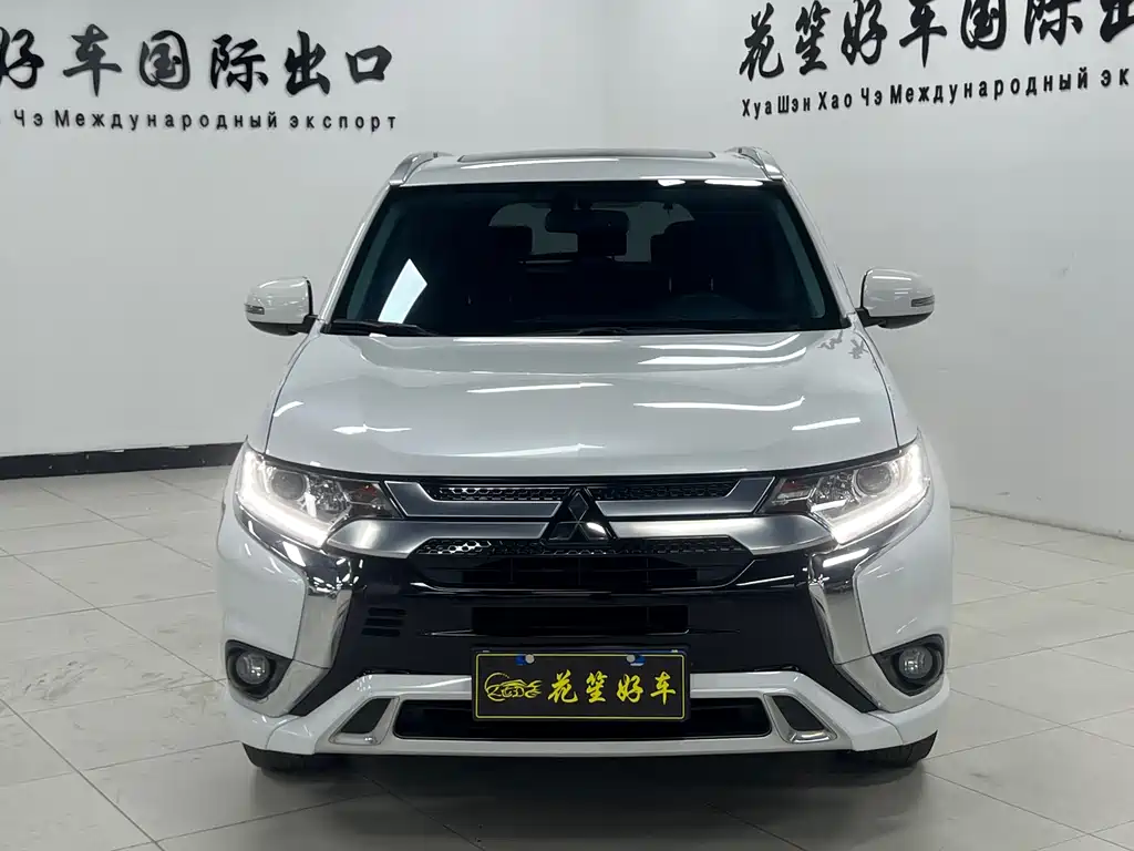 Outlander 2021 2.0L 2WD Enjoy Edition 5 seats купить на сайте DeffCars