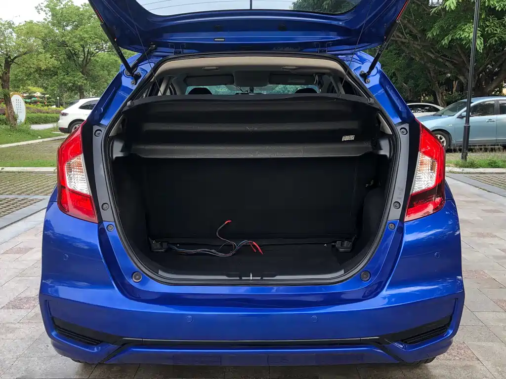 Fit 2018 1.5L CVT Comfort Edition купить на сайте DeffCars