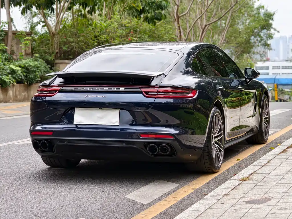 Panamera 2019 Panamera Executive Extended Edition 2.9T купить на сайте DeffCars