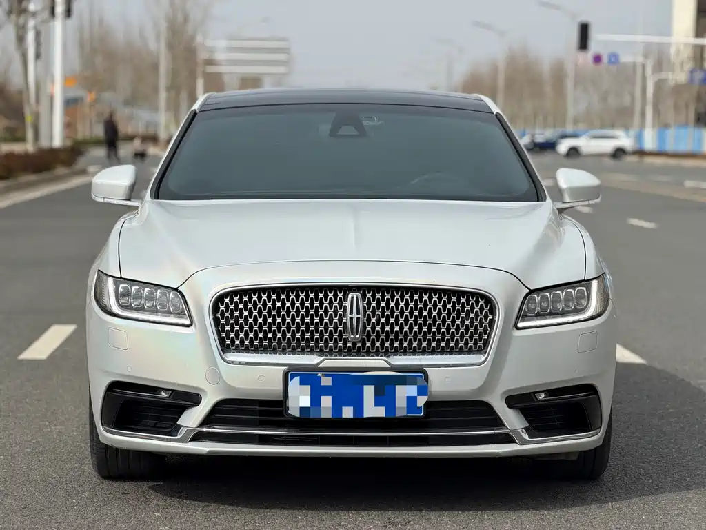 Lincoln Continental 2017 2.0T Two-wheel drive Premium Edition купить на сайте DeffCars