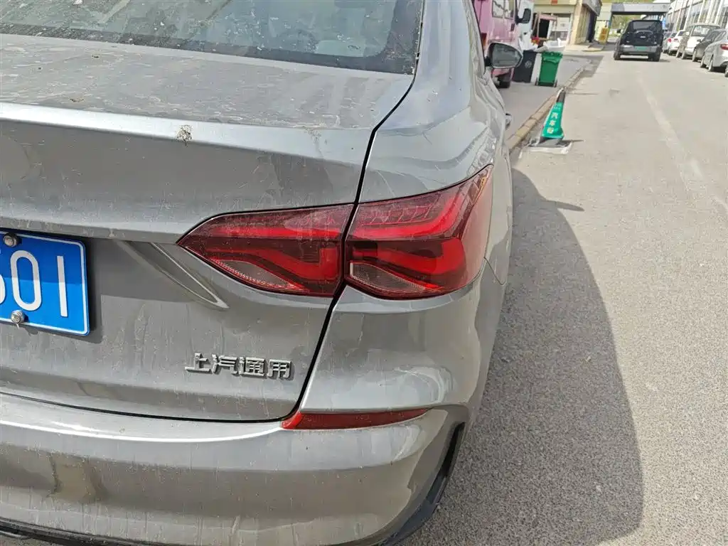 Cruze 2023 1.5L dual-clutch enjoyment version купить на сайте DeffCars