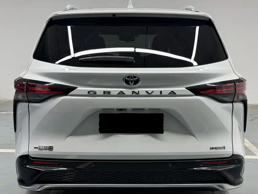 Grevia 2024 2.5L Hybrid Premium PLUS Edition купить на сайте DeffCars
