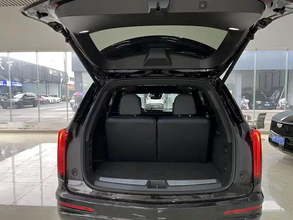 Cadillac XT6 2020 28T seven-seat four-wheel drive leading model купить на сайте DeffCars