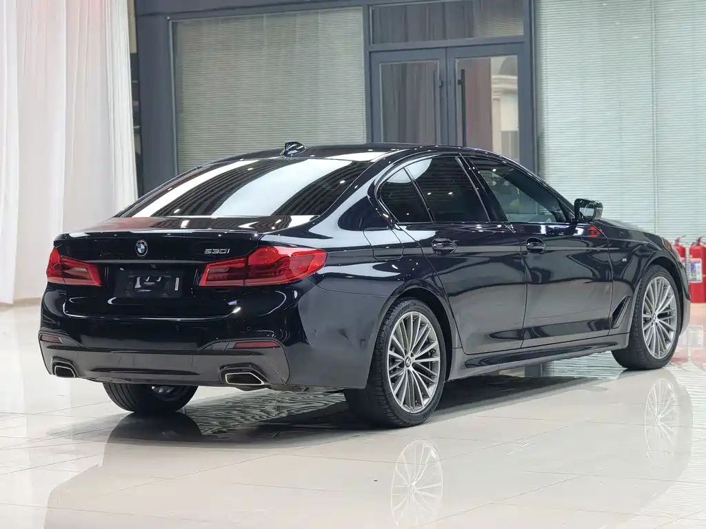 BMW 5 Series Imported 2020 530i M Sports Package купить на сайте DeffCars