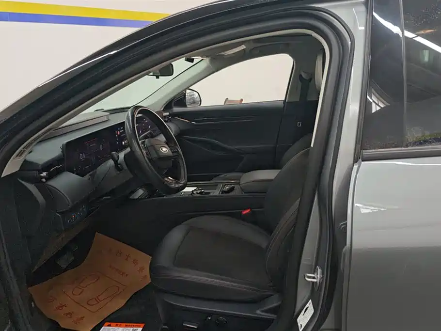Mondeo 2023 EcoBoost 245 Luxury купить на сайте DeffCars
