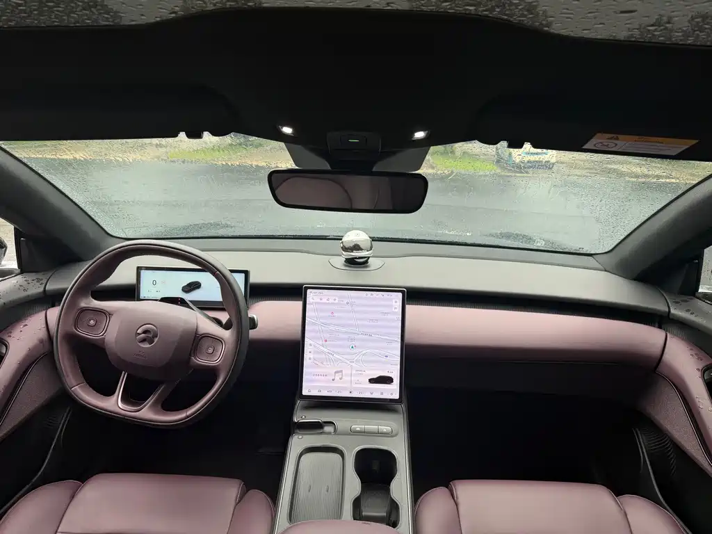 NIO ET5T 2024 75kWh Touring купить на сайте DeffCars