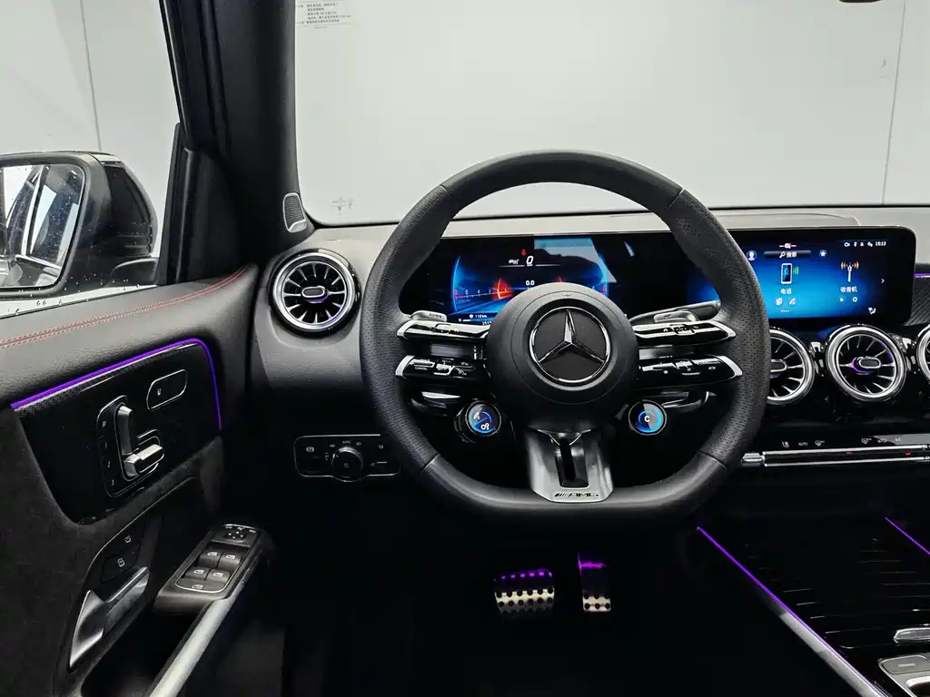 奔驰GLB AMG 2024款 AMG GLB 35 4MATIC купить на сайте DeffCars