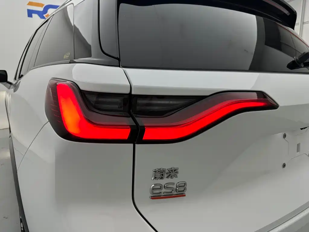 NIO ES8 2020 580KM six-seater version купить на сайте DeffCars