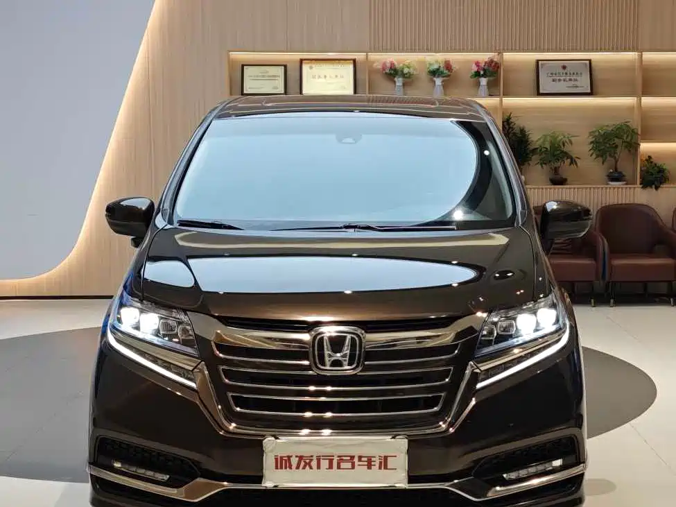 Alison 2019 2.0L Hybrid Deluxe Edition купить на сайте DeffCars