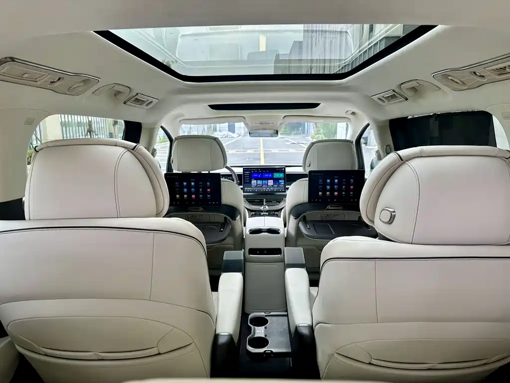 Denza D9 2024 DM-i 980 four-wheel drive flagship model купить на сайте DeffCars