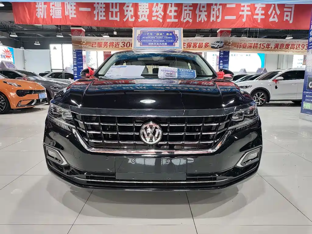 Passat 2019 330TSI Premium Edition National V купить на сайте DeffCars