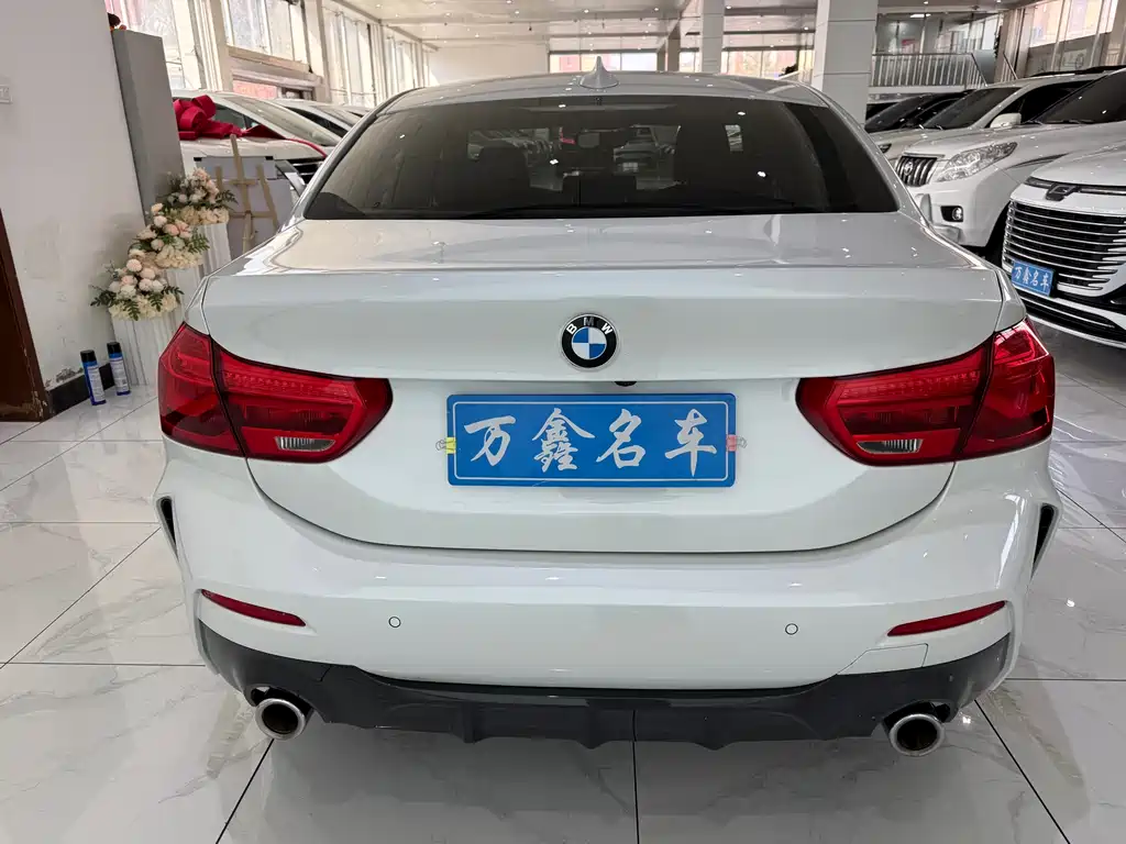 BMW 1 Series 2021 120i M Sports Edition купить на сайте DeffCars