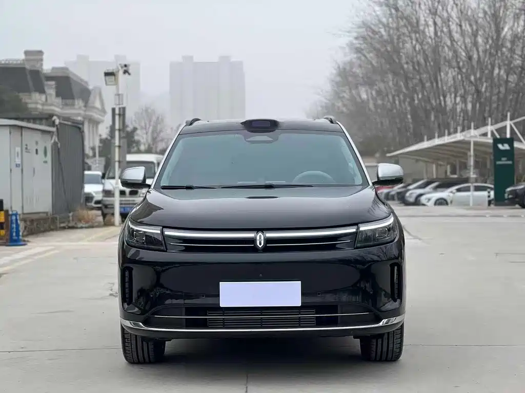 Wenjie M7 2024 1.5T Intelligent Driving Rear Drive Ultra Version 6 Seats купить на сайте DeffCars