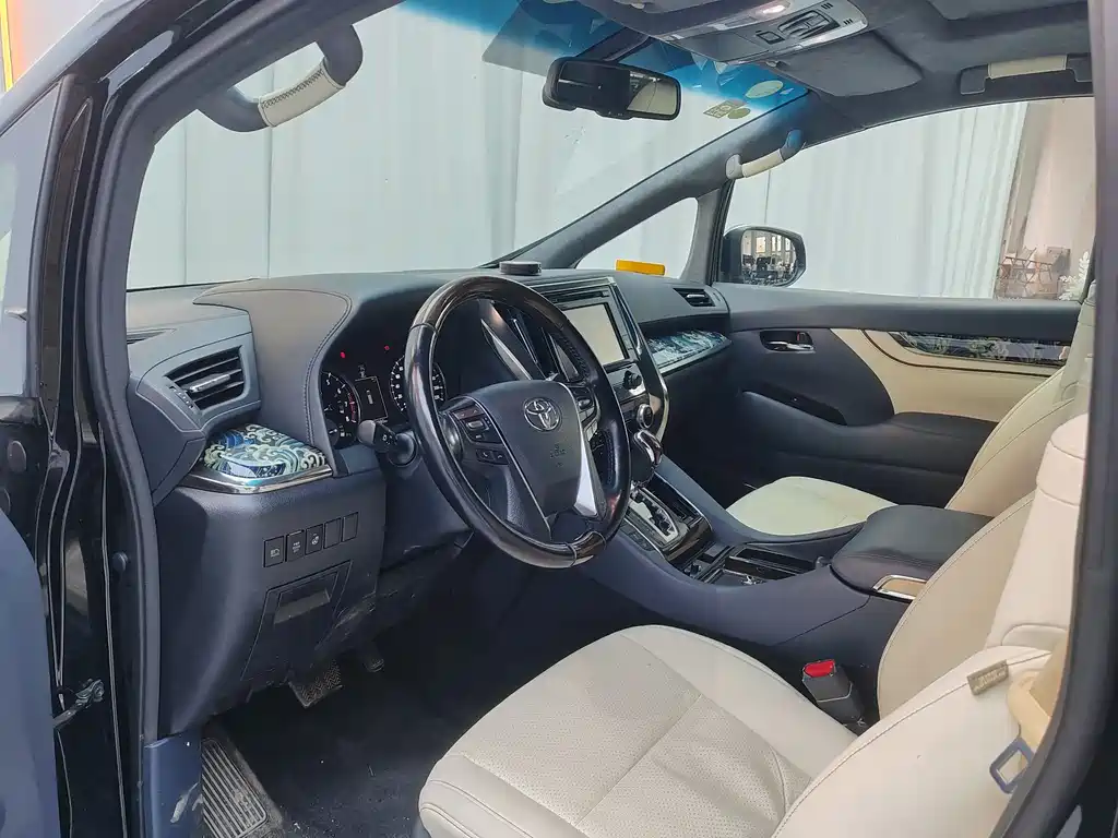 Alfa 2018 3.5L Deluxe Edition купить на сайте DeffCars