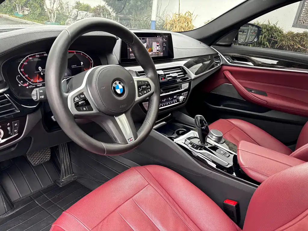 BMW 5 Series 2020 530Li Exclusive M Sports Package купить на сайте DeffCars