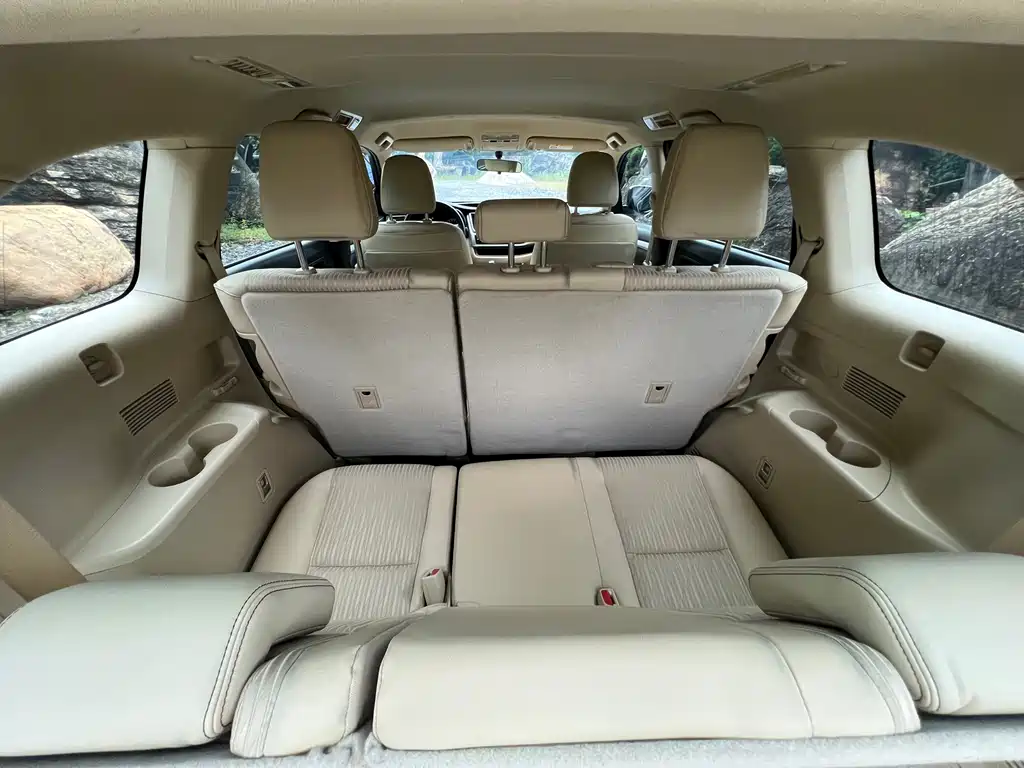 Highlander 2018 2.0T four-wheel drive elite version, 7 seats, National VI купить на сайте DeffCars