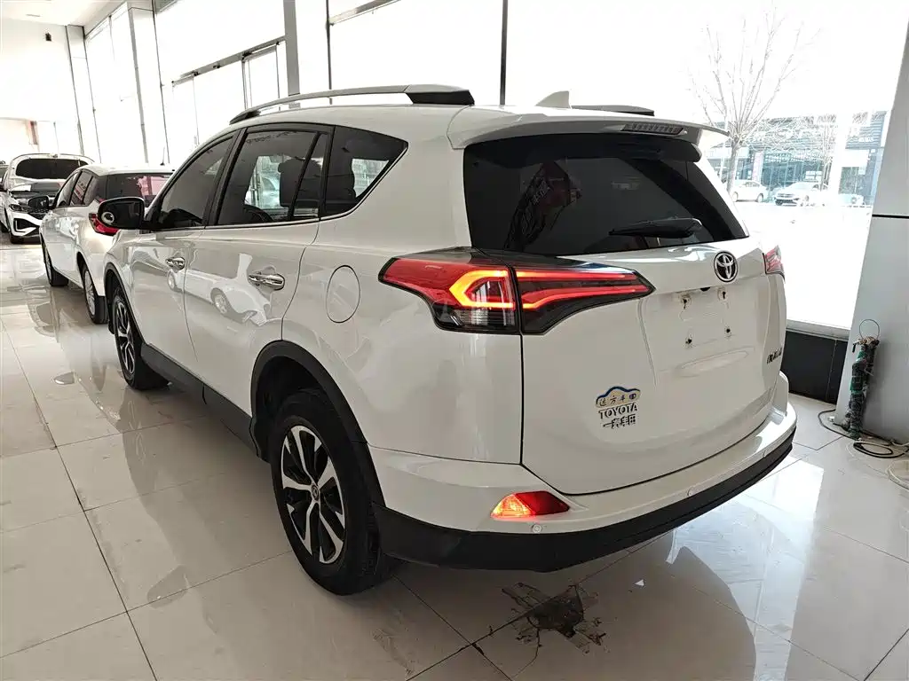 RAV4 Rongfang 2016 2.0L CVT two-wheel drive comfort version National V купить на сайте DeffCars