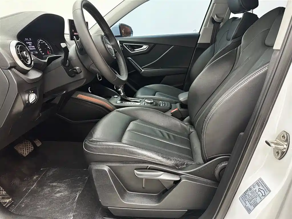 Audi Q2L 2022 35 TFSI Enterprising and Elegant Model купить на сайте DeffCars