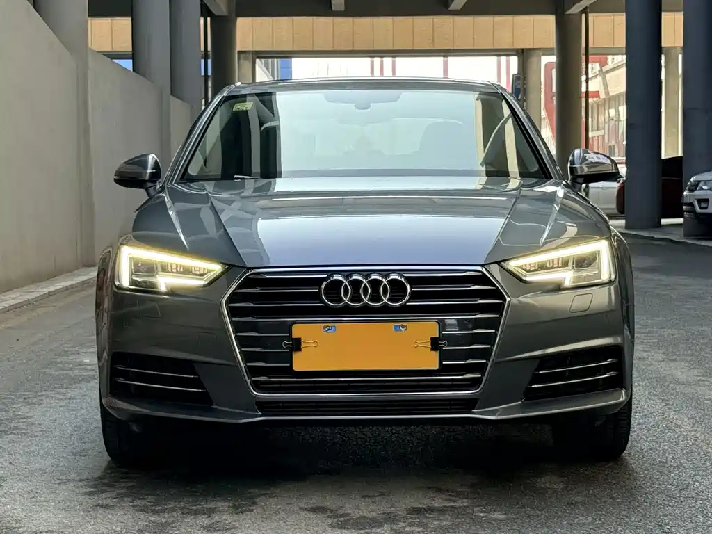 Audi A4L 2018 30th Anniversary Model 40 TFSI Enterprising купить на сайте DeffCars