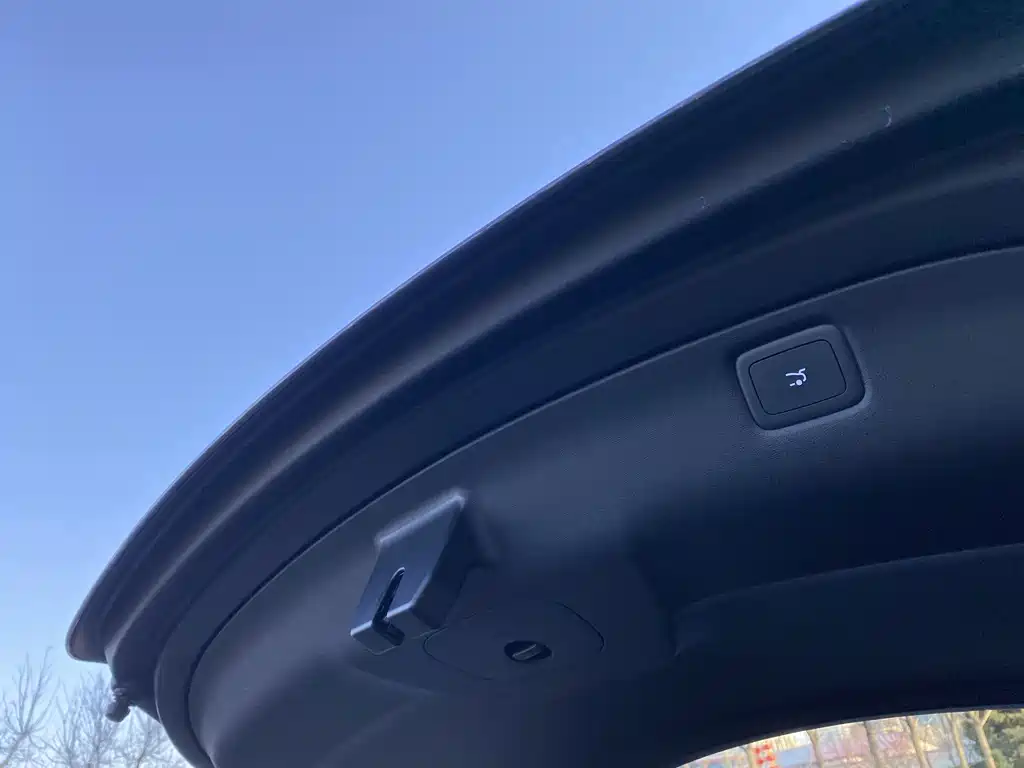 Zhiji L6 2025 Ultra купить на сайте DeffCars