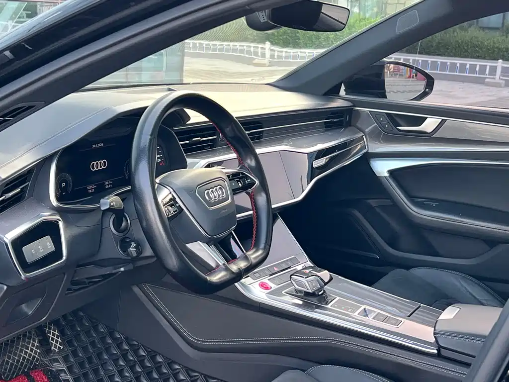 Audi A6L 2020 55 TFSI quattro exclusive dynamic model купить на сайте DeffCars