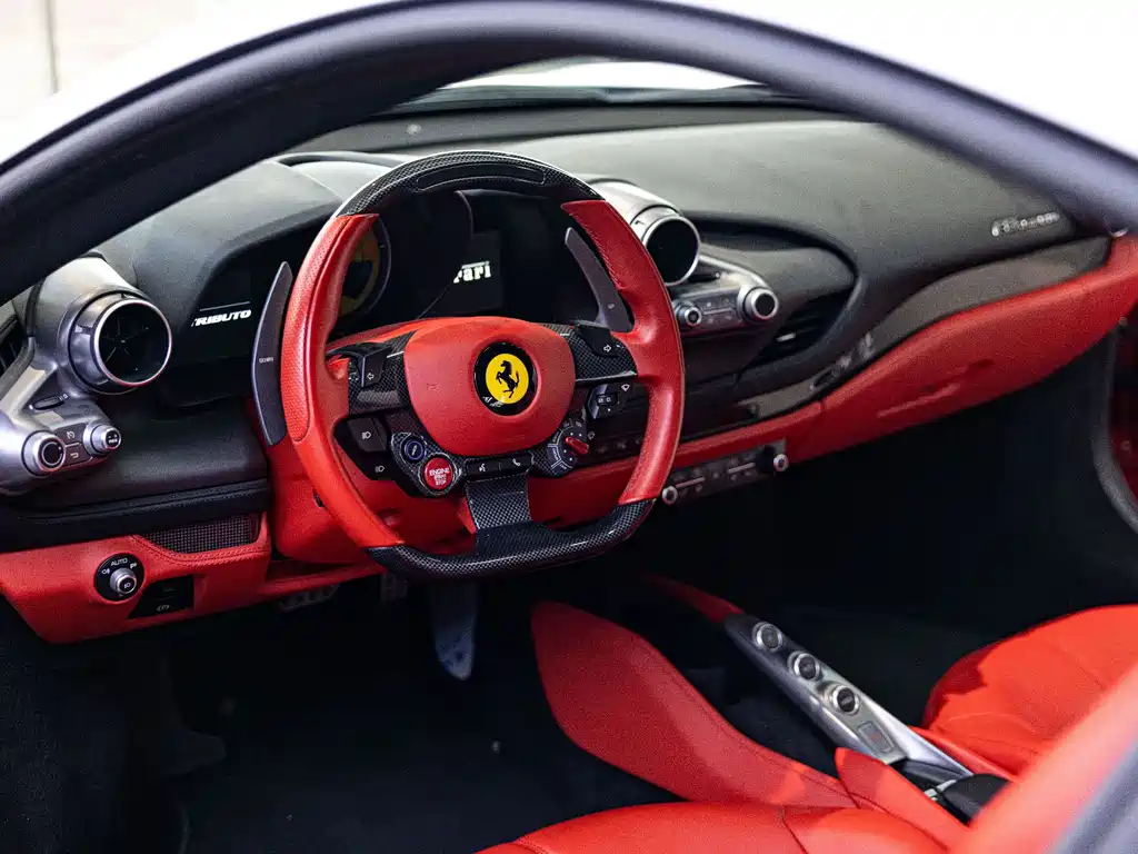 Ferrari F8 2019 Tributo 3.9T V8 купить на сайте DeffCars