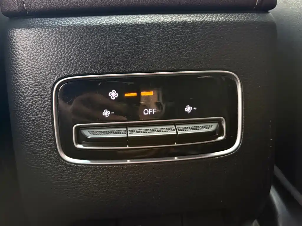 Trumpchi M6 2021 PRO 270T Automatic Deluxe Edition купить на сайте DeffCars