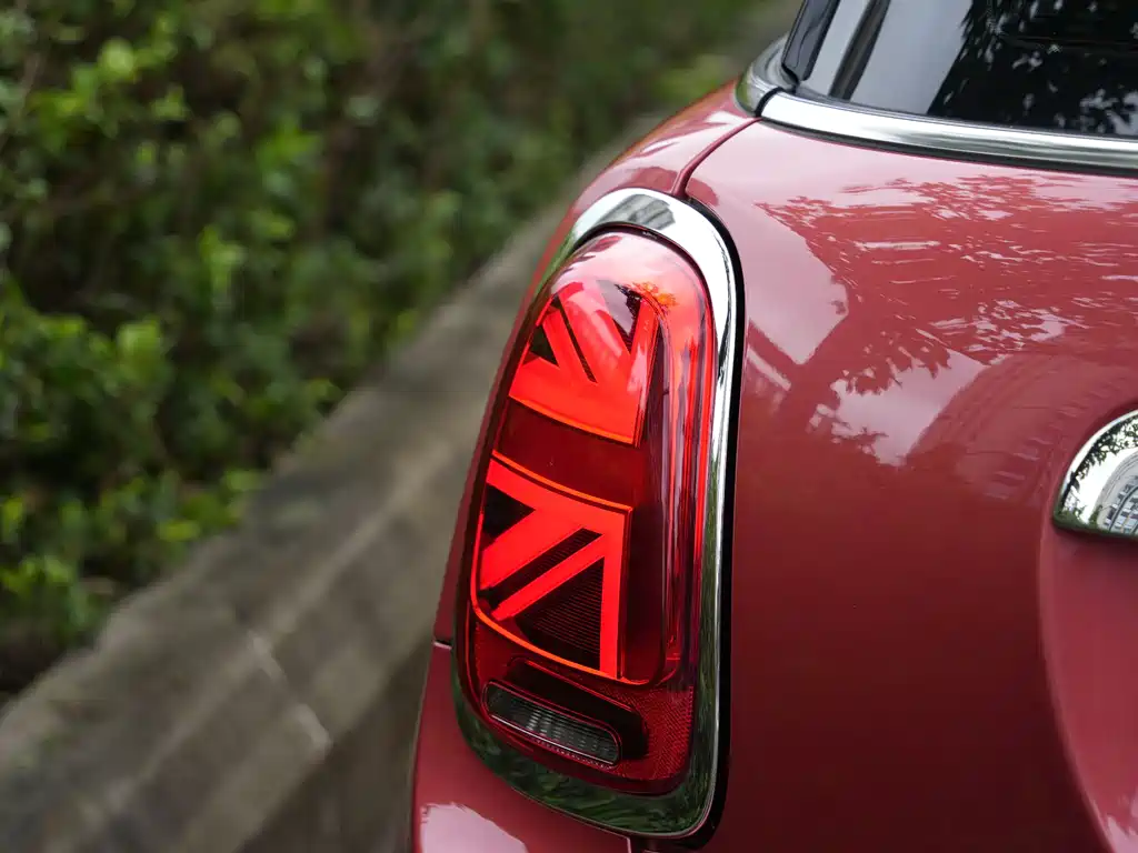 MINI 2020 1.5T COOPER Artist купить на сайте DeffCars