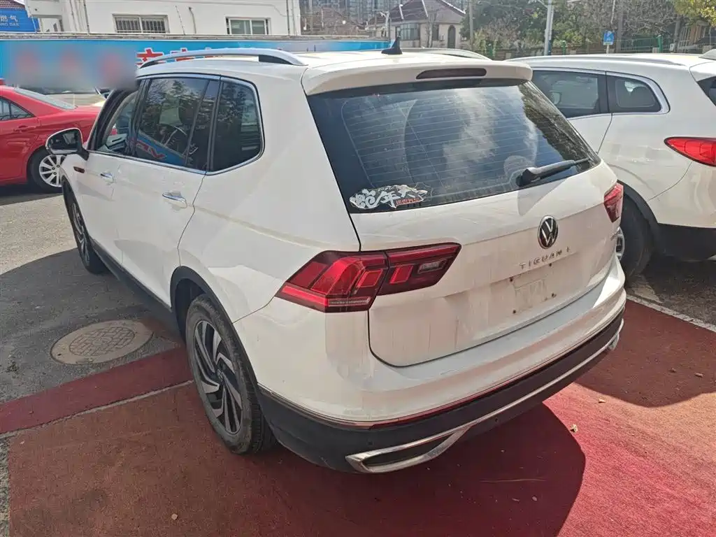 Tiguan L 2023 330TSI automatic two-wheel drive smart version купить на сайте DeffCars