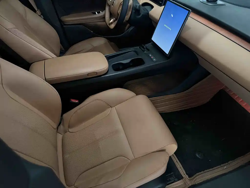 NIO ET5 2022 model 100kWh купить на сайте DeffCars