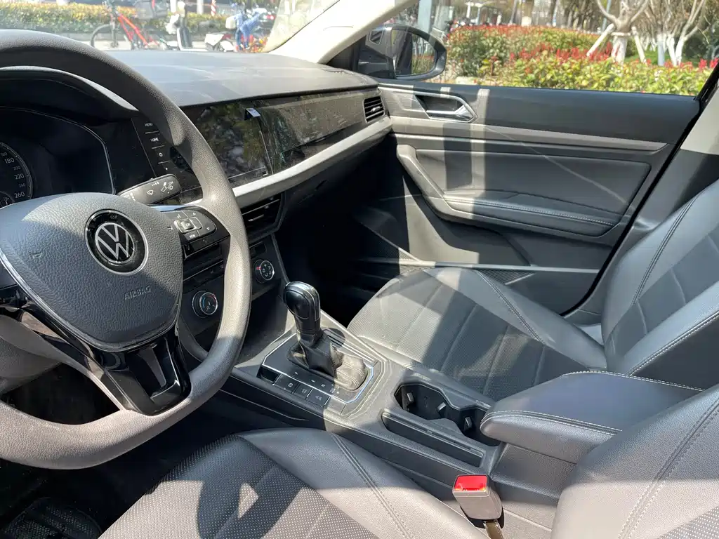 Lavida 2019 1.5L automatic comfort version National VI купить на сайте DeffCars
