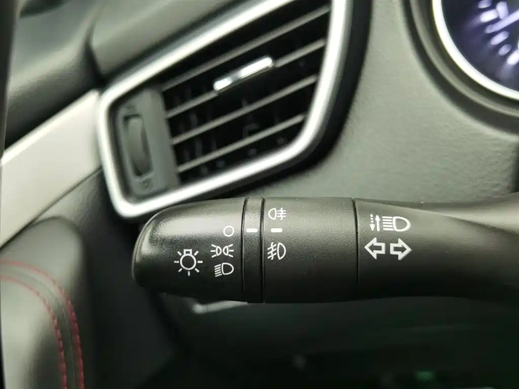 Qashqai 2021 2.0L CVT Deluxe Edition купить на сайте DeffCars