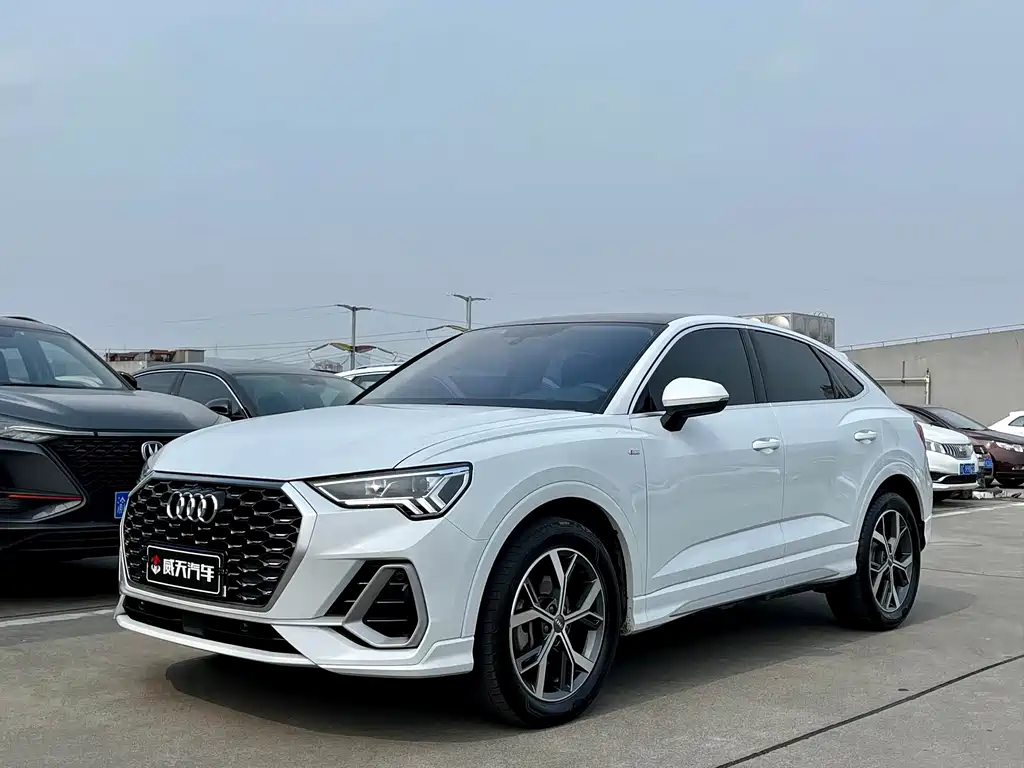 Audi Q3 Sportback 2020 40 TFSI Fashion купить на сайте DeffCars