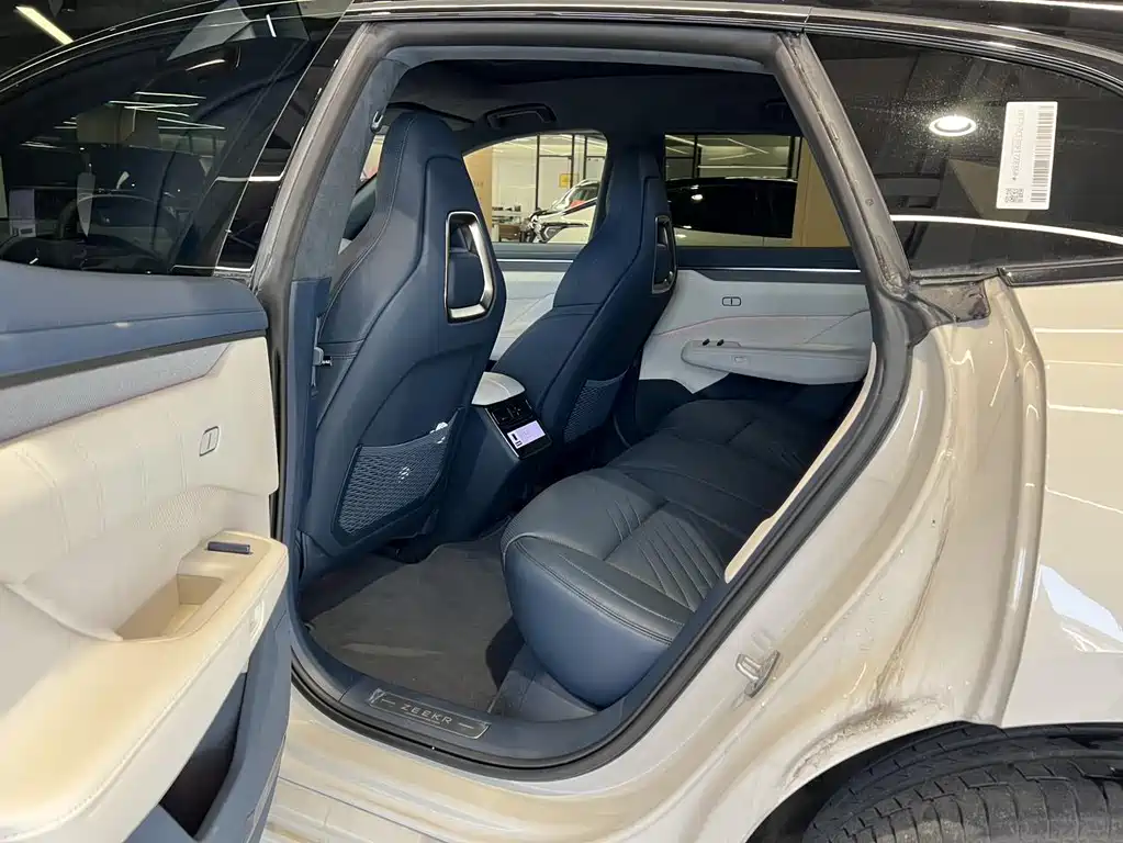 Jikrypton 001 2025 YOU version 100kWh four-wheel drive купить на сайте DeffCars