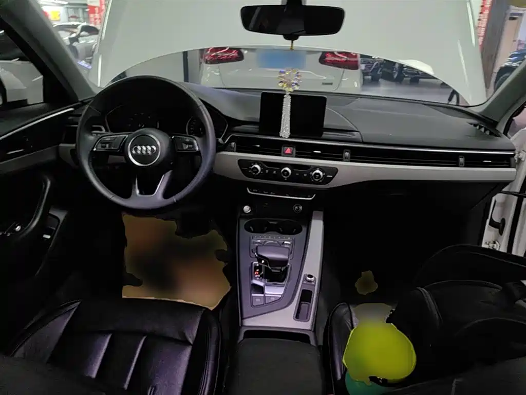 Audi A4L 2018 30th Anniversary Model 40 TFSI Enterprising купить на сайте DeffCars