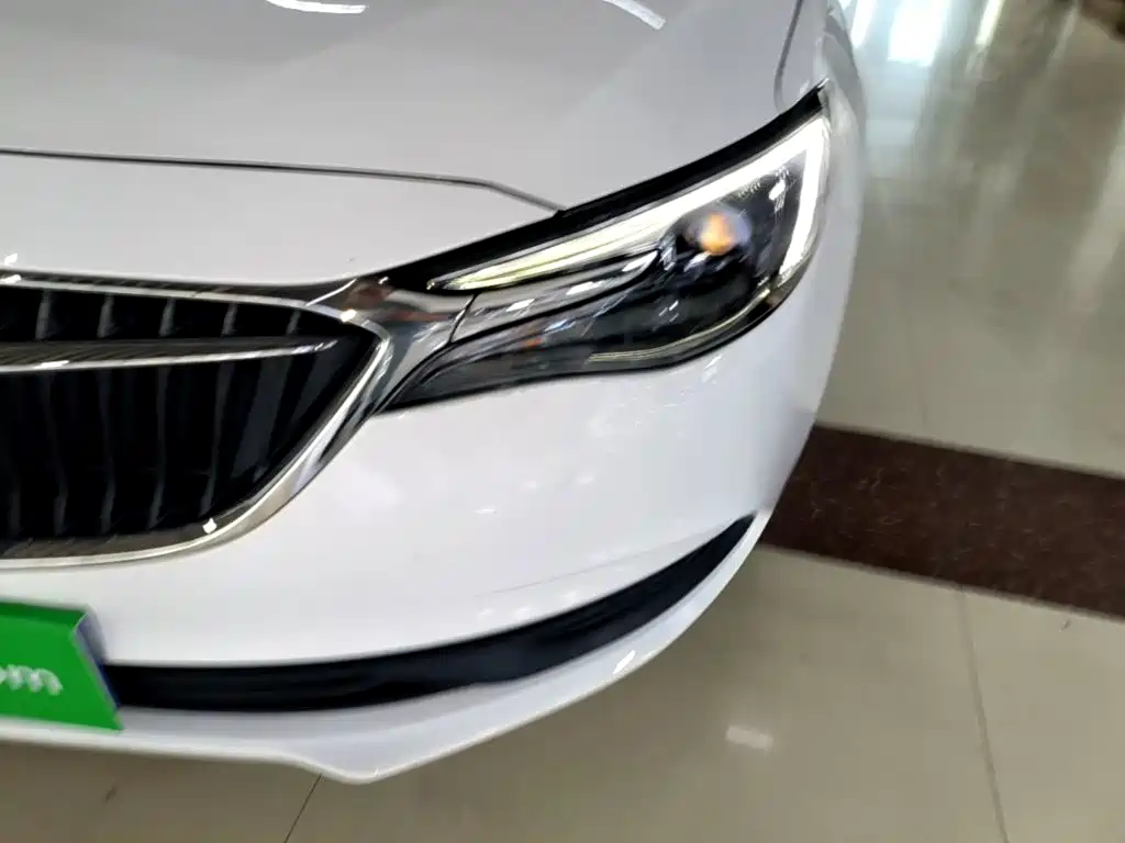 Yinglang 2019 15T dual-clutch interconnected elite model National VI купить на сайте DeffCars