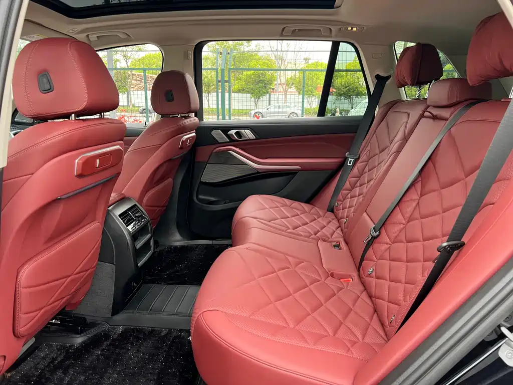 BMW X5 2025 xDrive 30Li Exclusive M Sports Night Package купить на сайте DeffCars