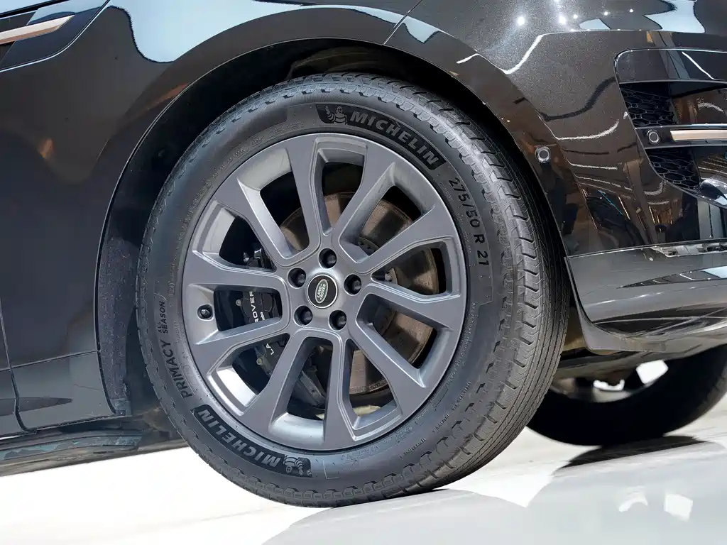 Range Rover Sport 2024 400PS Dynamic SE купить на сайте DeffCars