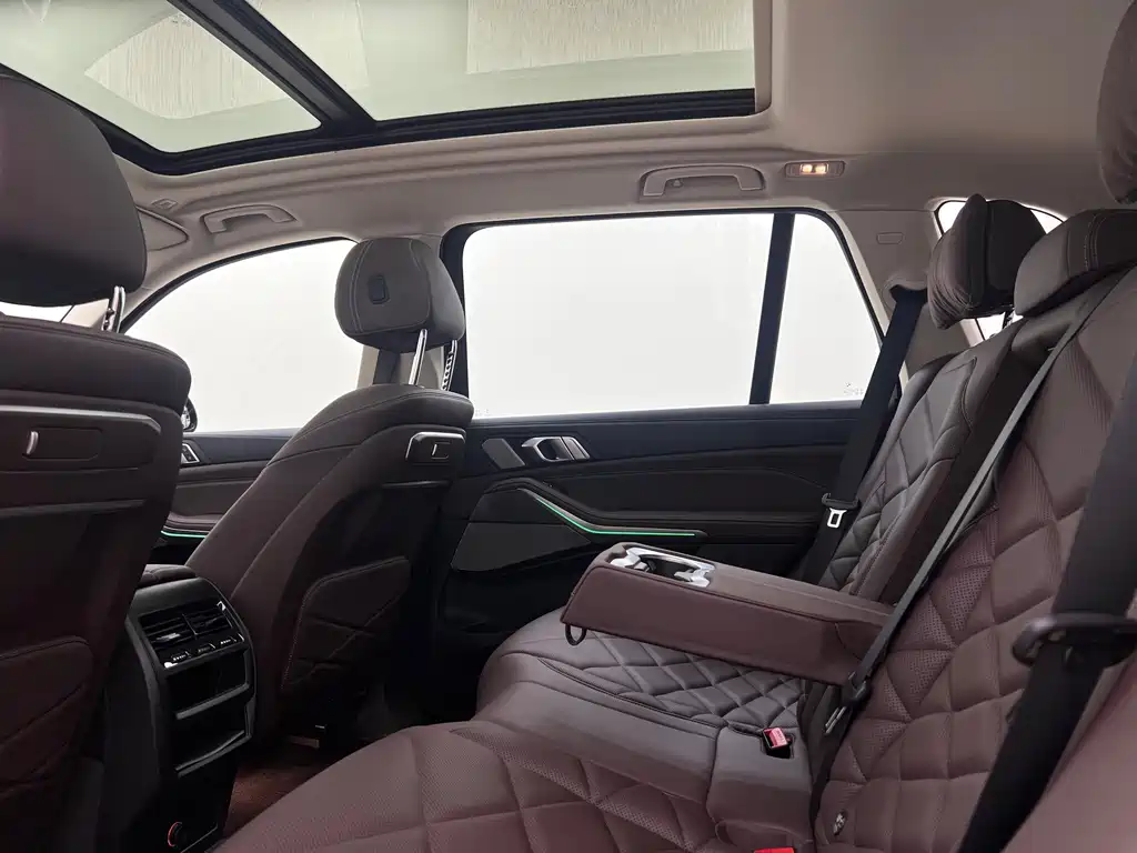 BMW X5 2025 xDrive 30Li Exclusive M Sports Night Package купить на сайте DeffCars