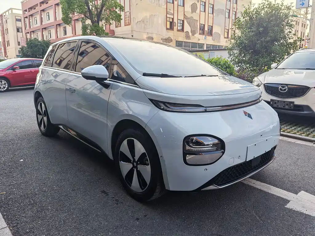 Baojun Yunduo 2023 460 Pro Lingxi Edition купить на сайте DeffCars
