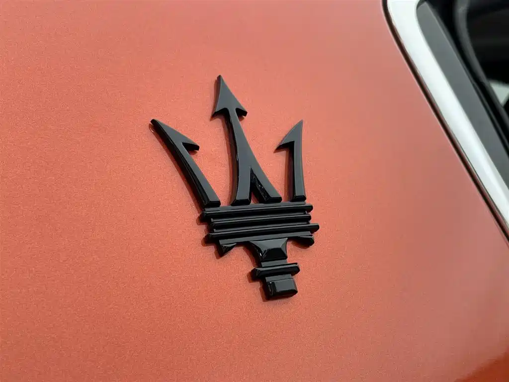 Ghibli 2022 3.0T Modena купить на сайте DeffCars