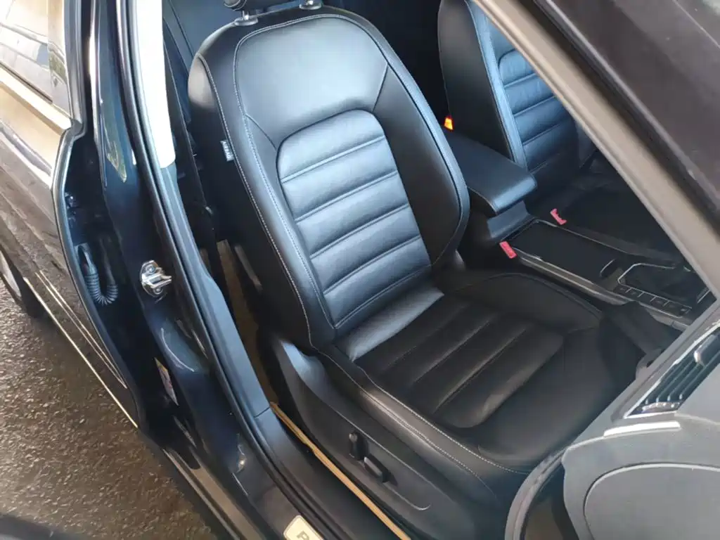 Passat 2017 330TSI DSG Premium Edition купить на сайте DeffCars
