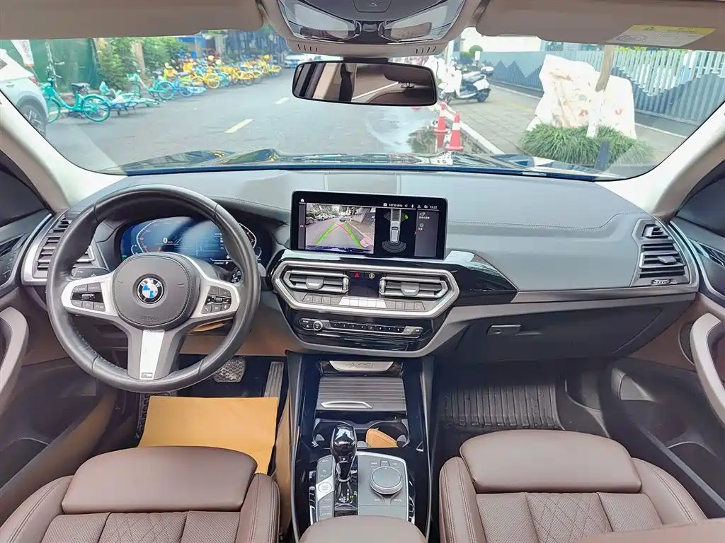 BMW X3 2022 facelift xDrive25i M sports package купить на сайте DeffCars
